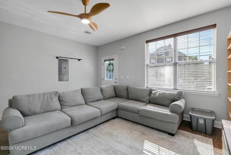 88 Seadrift Avenue Highlands NJ 07732