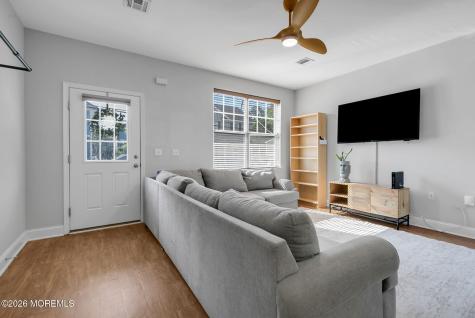 88 Seadrift Avenue Highlands NJ 07732