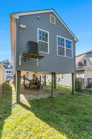 88 Seadrift Avenue Highlands NJ 07732