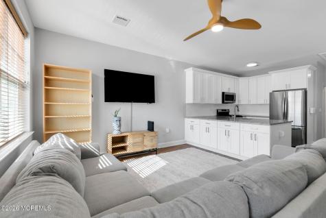 88 Seadrift Avenue Highlands NJ 07732
