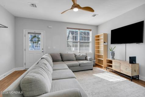 88 Seadrift Avenue Highlands NJ 07732