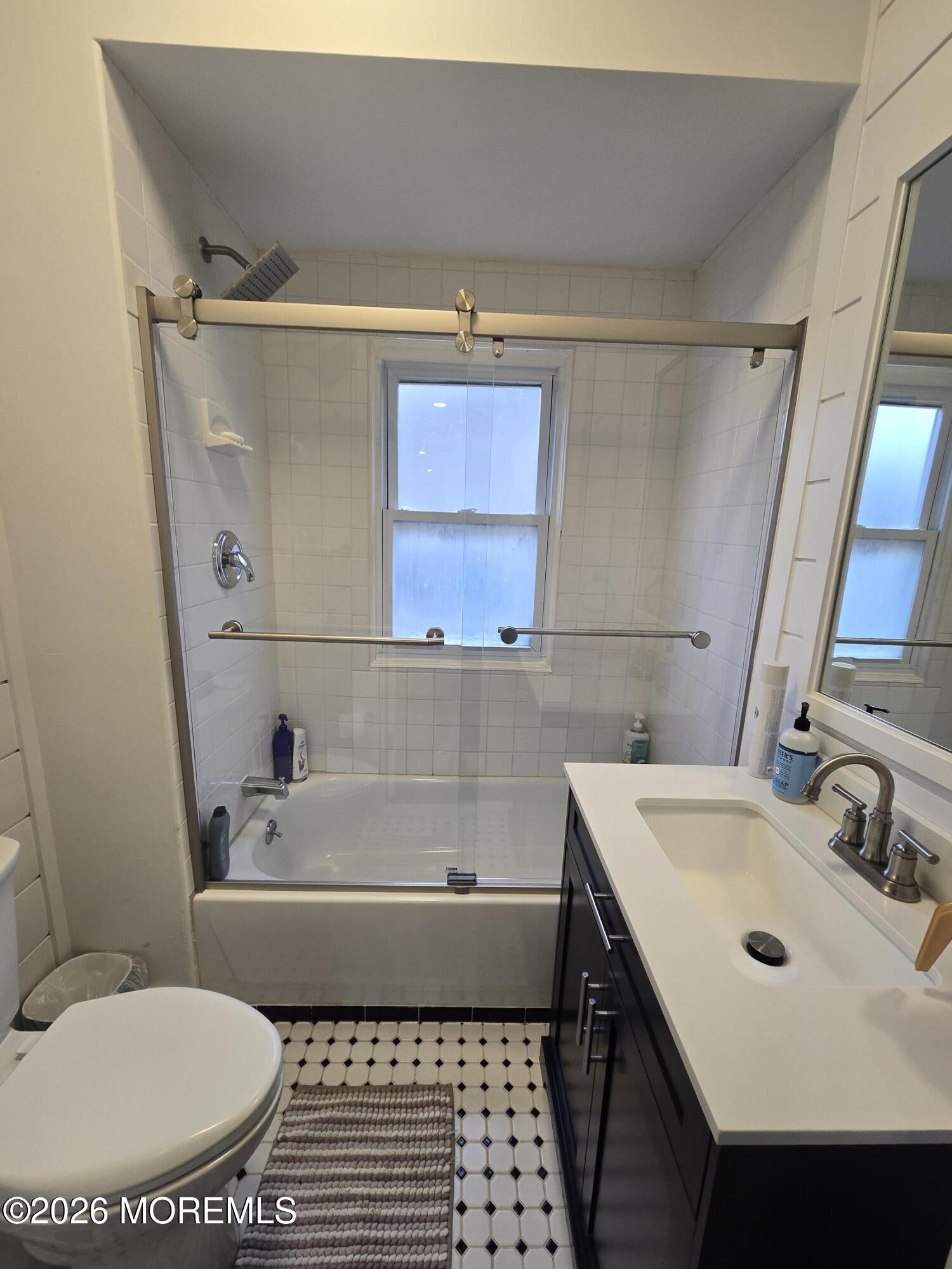 486 W Lincoln Avenue Oakhurst NJ 07755