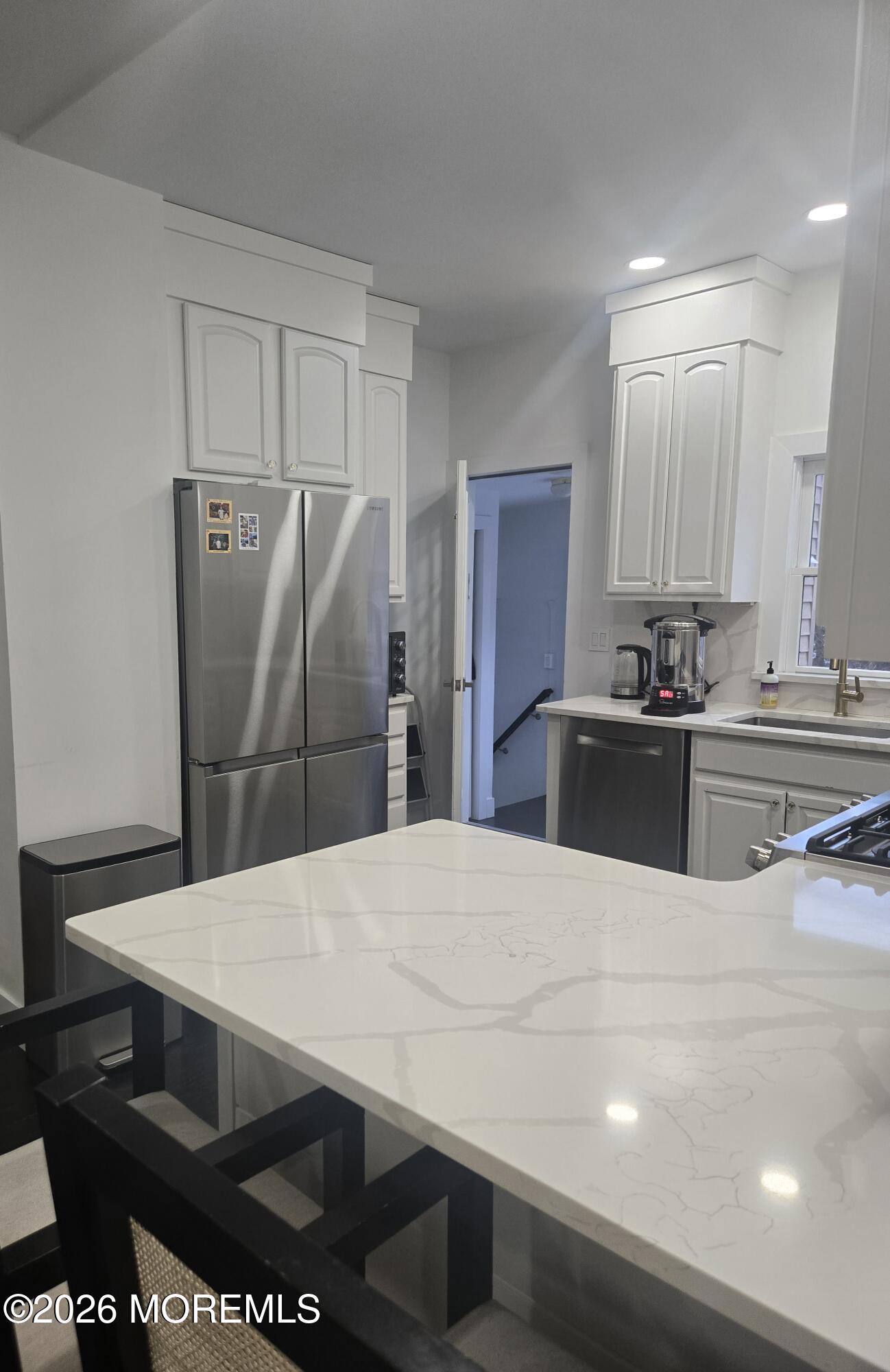 486 W Lincoln Avenue Oakhurst NJ 07755