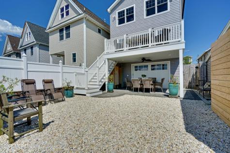 229 1st Avenue Manasquan NJ 08736