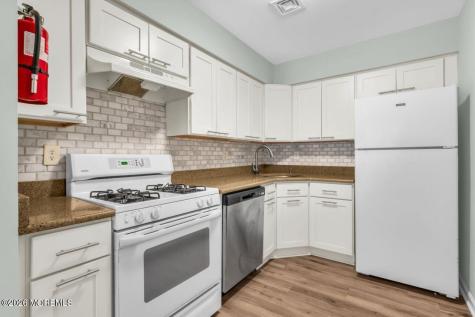 1 Central Avenue Atlantic Highlands NJ 07716