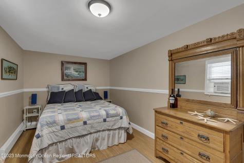 61 Beach Front Manasquan NJ 08736