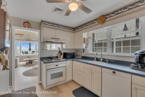61 Beach Front Manasquan NJ 08736