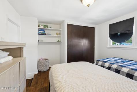 4 Cheryl Drive Oakhurst NJ 07755