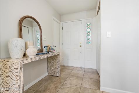 4 Cheryl Drive Oakhurst NJ 07755