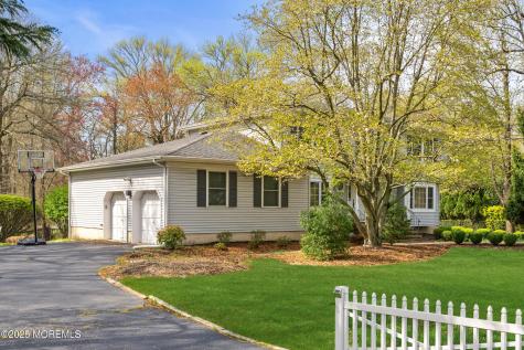 704 Deal Road Oakhurst NJ 07755