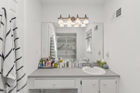 704 Deal Road Oakhurst NJ 07755