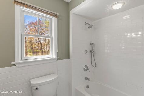 704 Deal Road Oakhurst NJ 07755