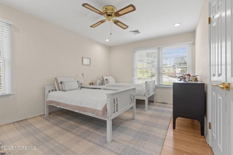 704 Deal Road Oakhurst NJ 07755