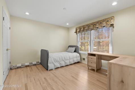 704 Deal Road Oakhurst NJ 07755