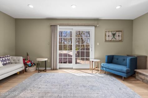 704 Deal Road Oakhurst NJ 07755