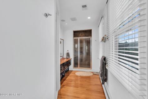 95 E River Road Rumson NJ 07760