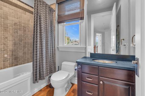 95 E River Road Rumson NJ 07760