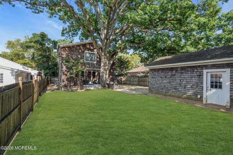 95 E River Road Rumson NJ 07760