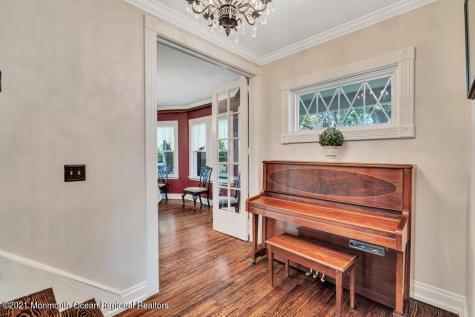 37 Ludlow Avenue Spring Lake NJ 07762