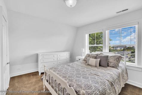 37 Ludlow Avenue Spring Lake NJ 07762