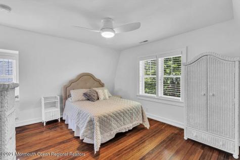 37 Ludlow Avenue Spring Lake NJ 07762