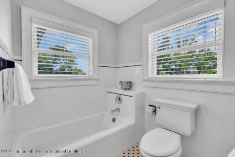 37 Ludlow Avenue Spring Lake NJ 07762