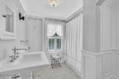 37 Ludlow Avenue Spring Lake NJ 07762