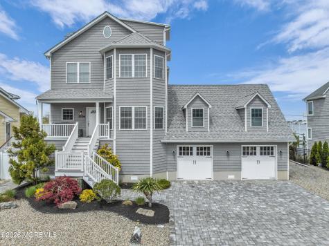 3306 Windsor Avenue Toms River NJ 08753