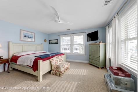 306 Old Bridge Street Mantoloking NJ 08738
