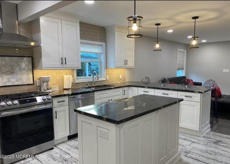 37 Brown Place Oakhurst NJ 07755