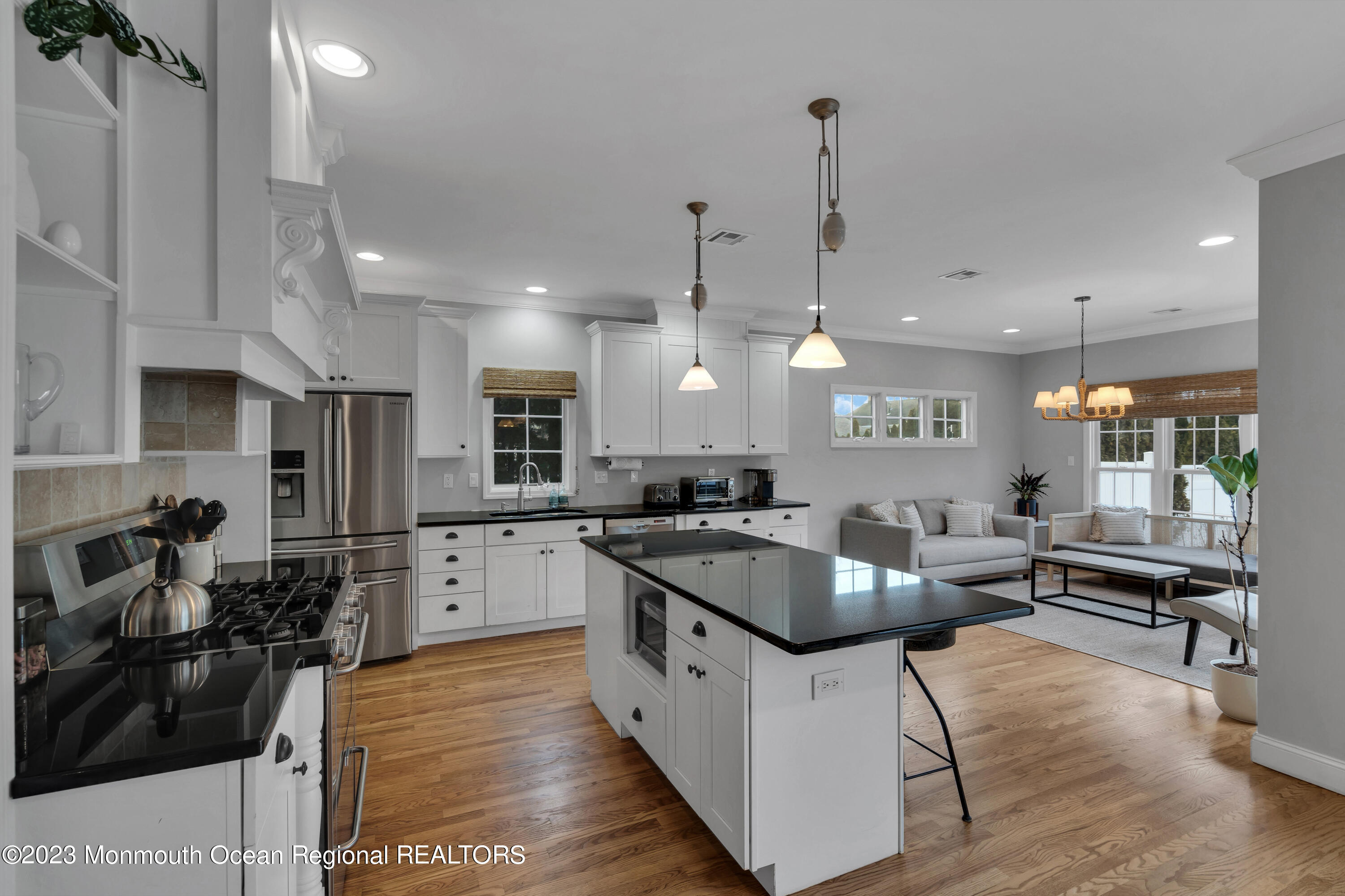 89 Mclean Avenue Manasquan NJ 08736