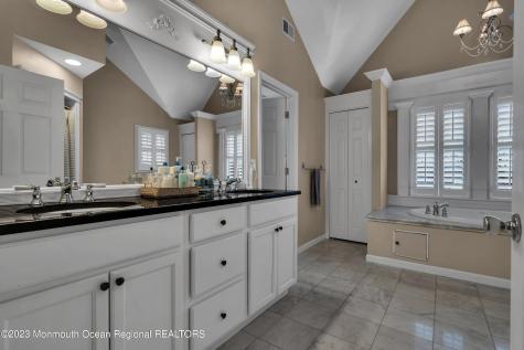 89 Mclean Avenue Manasquan NJ 08736