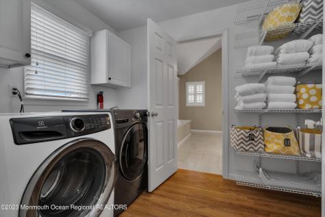 89 Mclean Avenue Manasquan NJ 08736