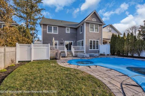 89 Mclean Avenue Manasquan NJ 08736