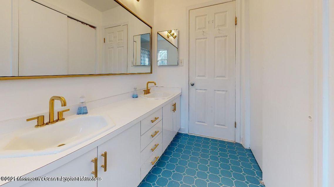 16 Muncy Drive West Long Branch NJ 07764