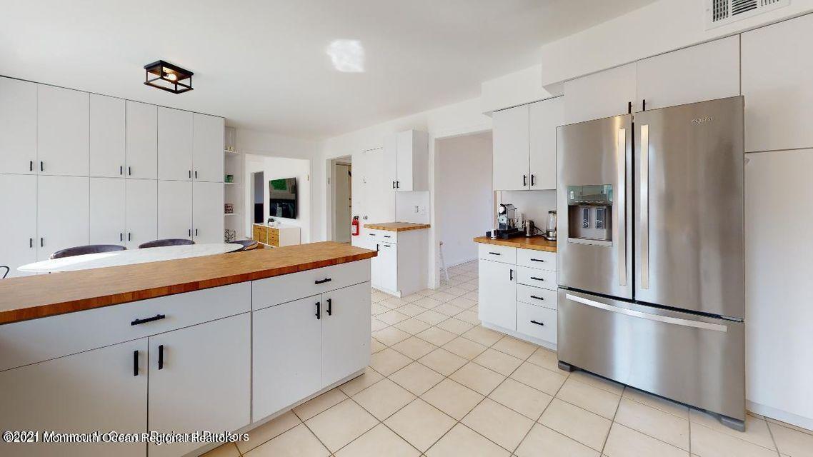 16 Muncy Drive West Long Branch NJ 07764