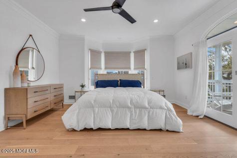 2 Captains Court Manasquan NJ 08736