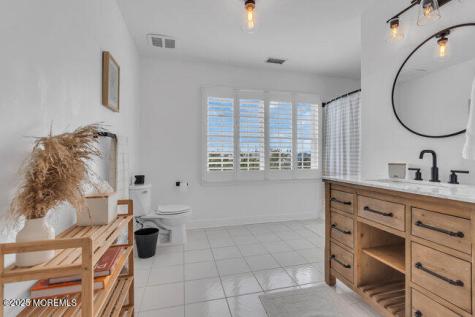 2 Captains Court Manasquan NJ 08736