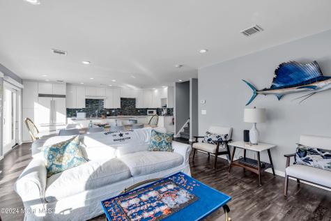 213 Hayes Court Lavallette NJ 08735