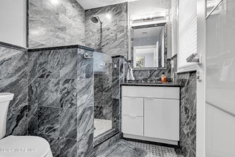 213 Hayes Court Lavallette NJ 08735