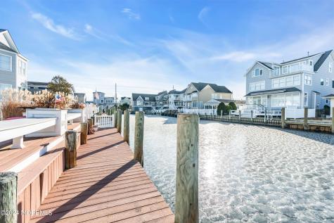 213 Hayes Court Lavallette NJ 08735