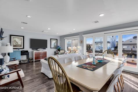 213 Hayes Court Lavallette NJ 08735