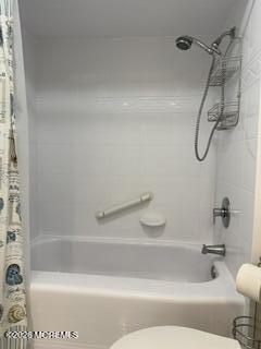 23 Meadow Green Circle Manalapan NJ 07726