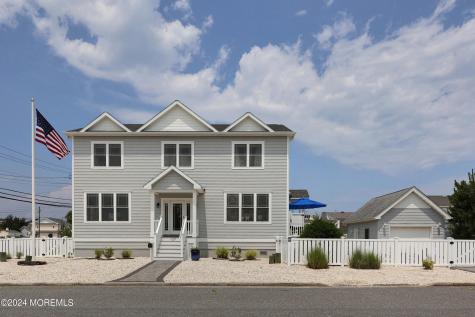 1607 Baltimore Avenue Lavallette NJ 08735