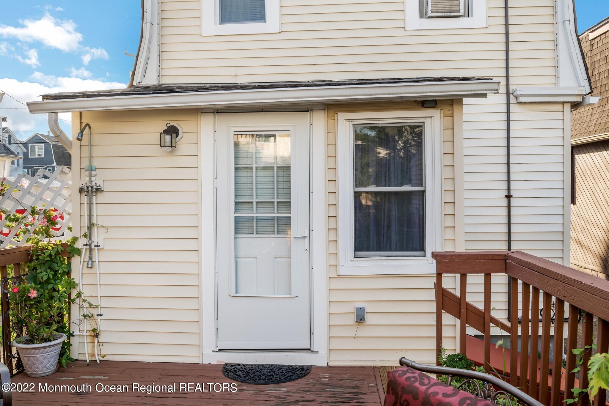 51 Seadrift Avenue Highlands NJ 07732