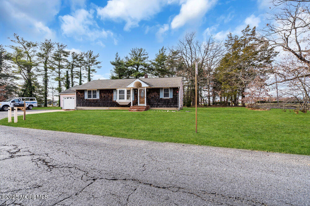 918 Charles Drive Toms River NJ 08753