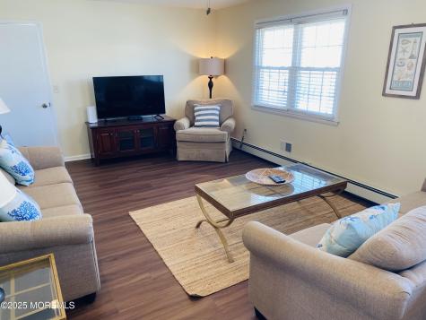 19 Diane Lane Ortley Beach NJ 08751