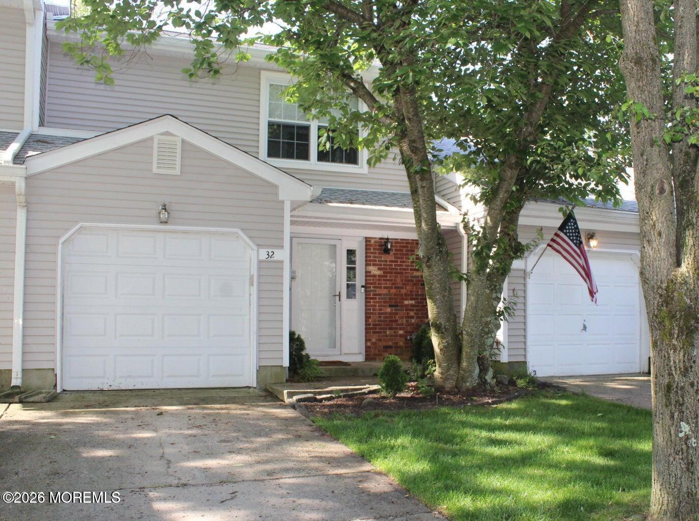 32 Redwood Drive Eatontown NJ 07724