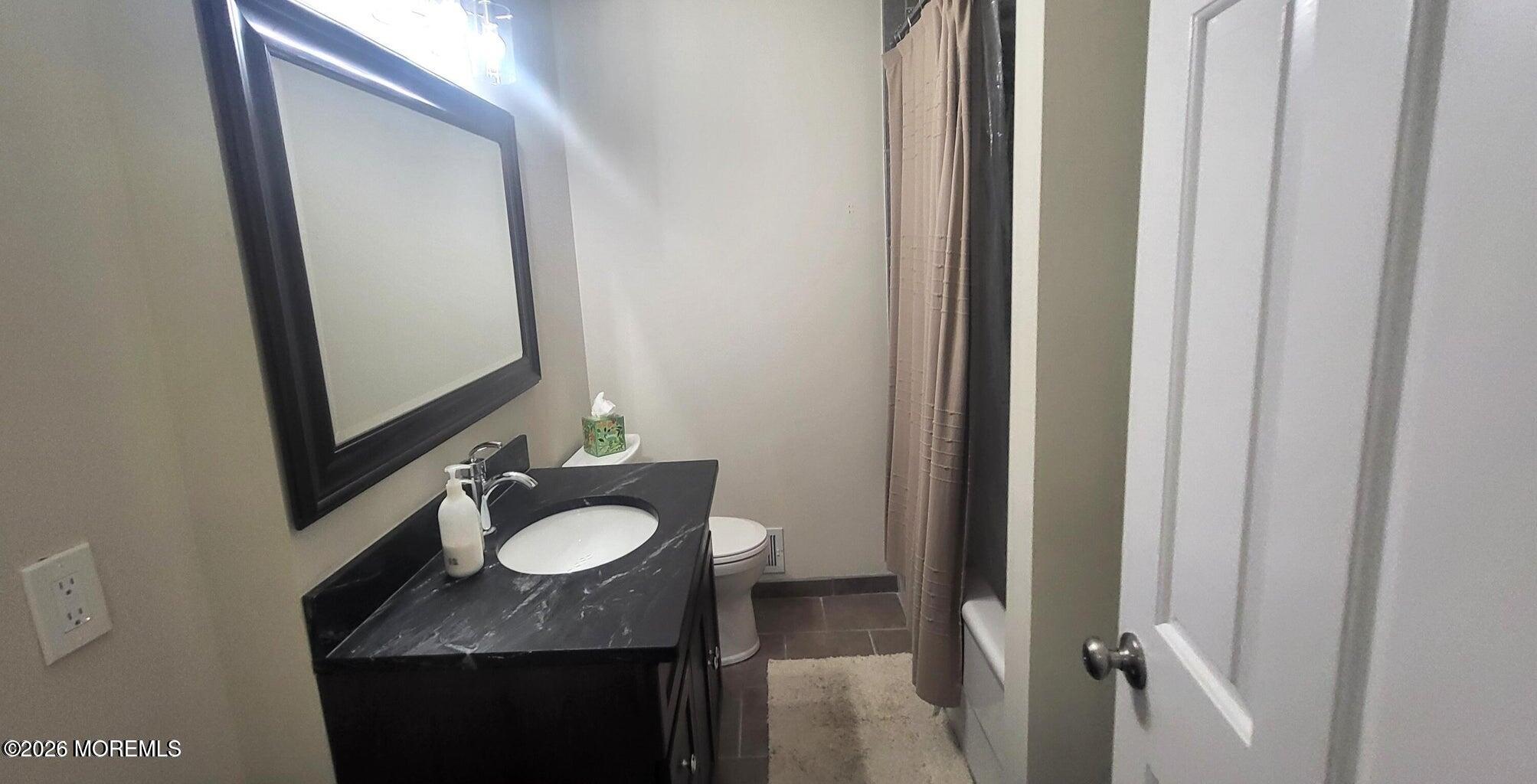 32 Redwood Drive Eatontown NJ 07724