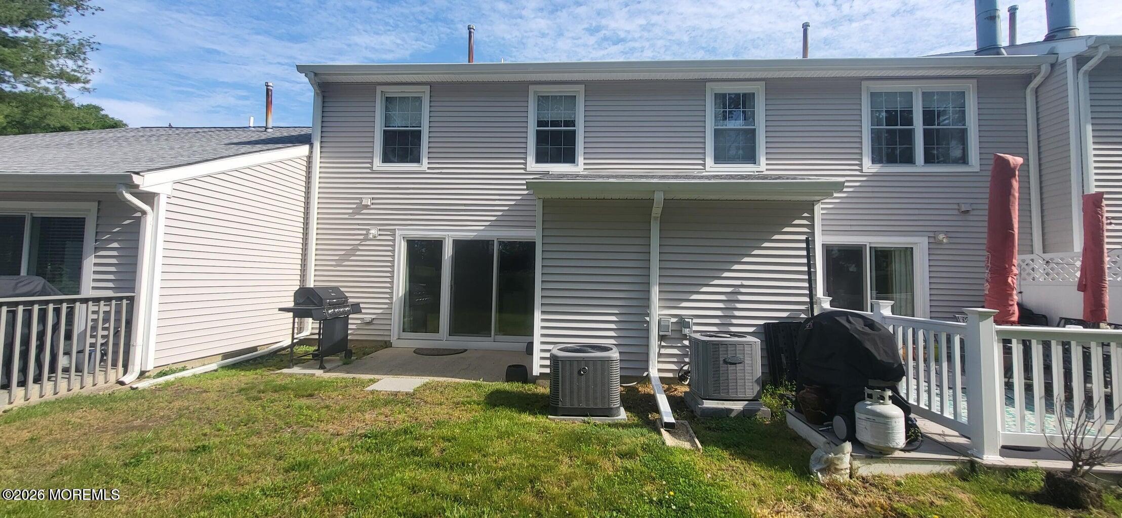 32 Redwood Drive Eatontown NJ 07724